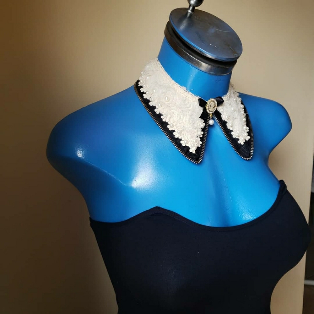 Lace Collar Necklace - Handmade